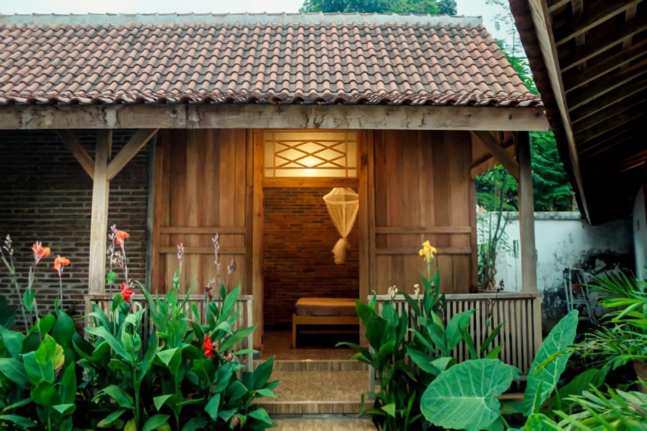 Pinarak Homestay Banyuwangi  Eksteriør bilde